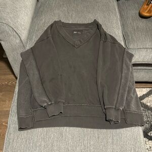 Aerie - V Neck Sweatshirt - Medium